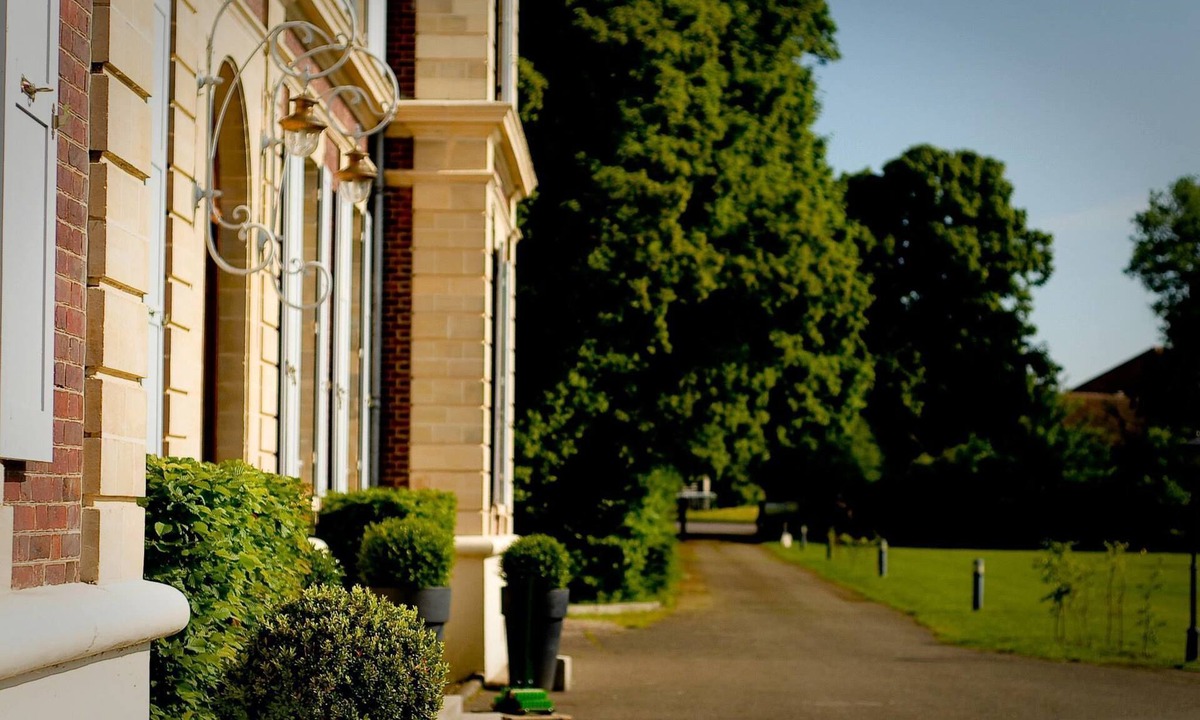 Ennery Hotel | Château de l'Hermitage