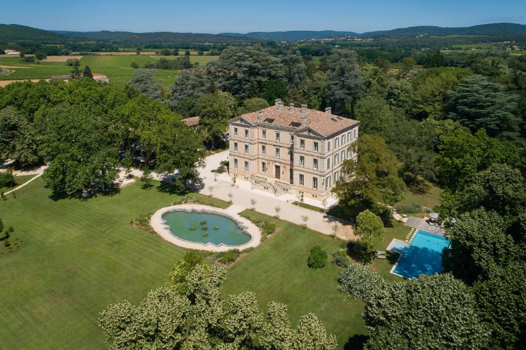 Sabran Hotel | Château de Montcaud