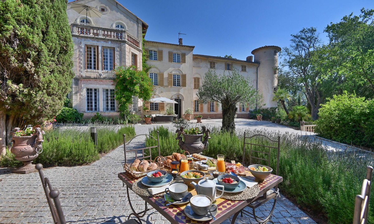 Taradeau House | Château de Taradel