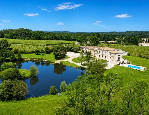 Petit-Palais-et-Cornemps House | Château La Poste
