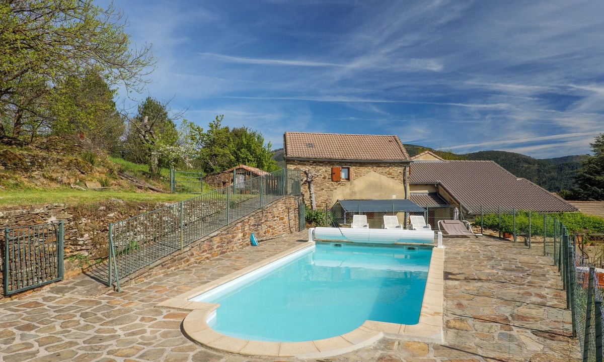 Malbosc House | Chabannes/Malbosc Location – Accessible Vacation Home for 2 to 9 Guests