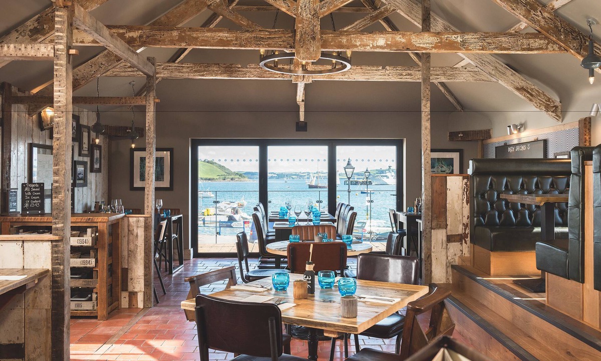 Mylor Churchtown Hotel | Chainlocker
