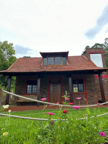 Travesseiro Ski Chalet | Chale do Morro