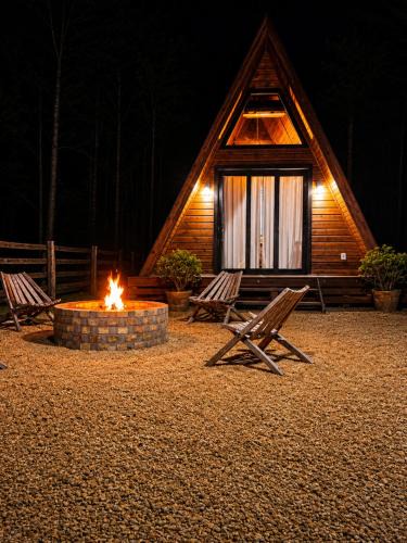 Laguna Ski Chalet | Chale Pet Friendly com Ar e Fogueira em Laguna
