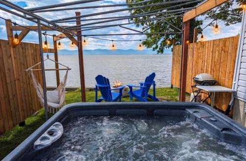 Cap-Saint-Ignace Ski Chalet | Chalet #10 - Spa & Fireplace