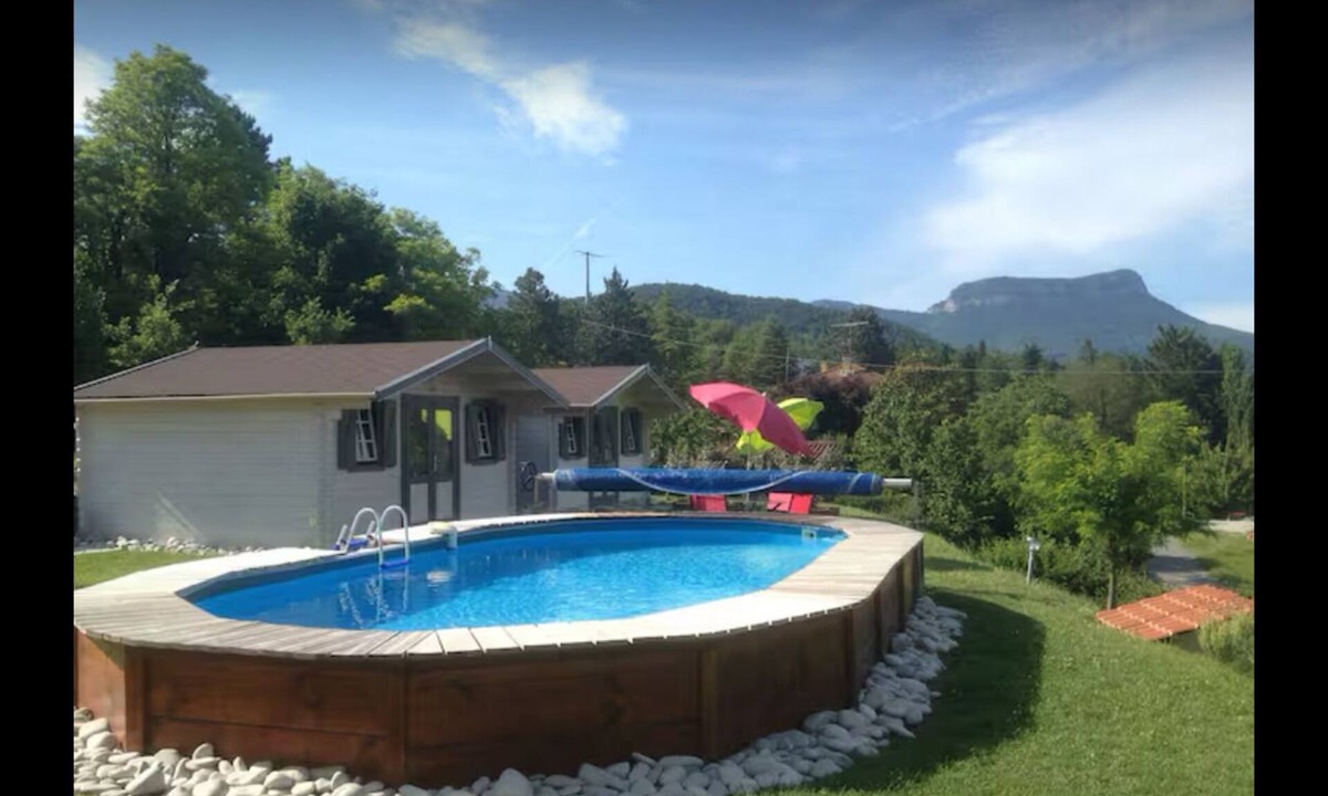 Aouste-sur-Sye Ski Chalet | Chalet 2 breakfast included