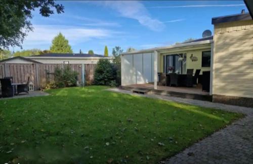 Schoonloo Ski Chalet | Chalet 331 Camping de Tien Heugten