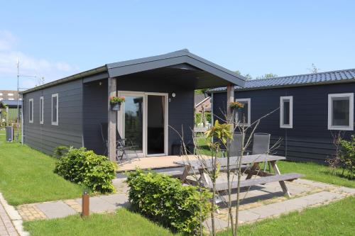 Weesp Ski Chalet | Chalet 4, Recreatie aan de Vecht Weesp