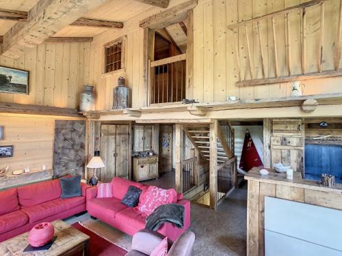 Combloux Apartment | Chalet 6 pièces à Combloux avec cheminée et parking - FR-1-560-21