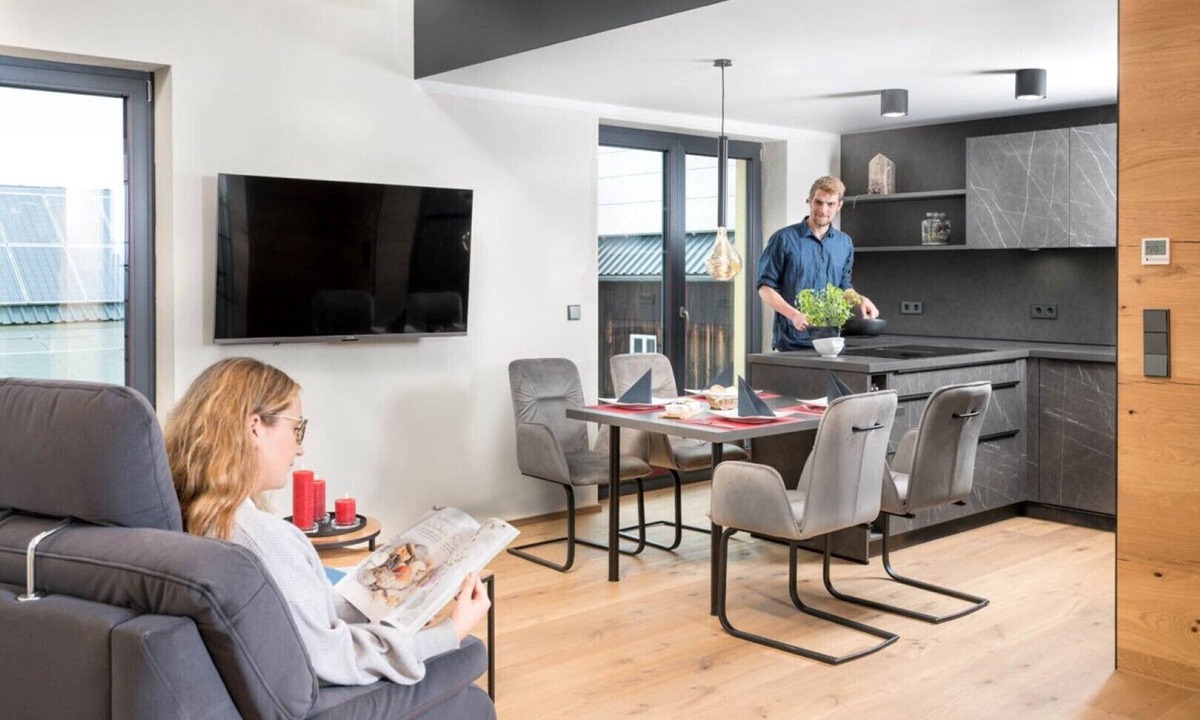 Feilitzsch Condo | Chalet apartment "Giebeltraum", 115 sqm & wellness/fitness/sauna - Bergrödelhof
