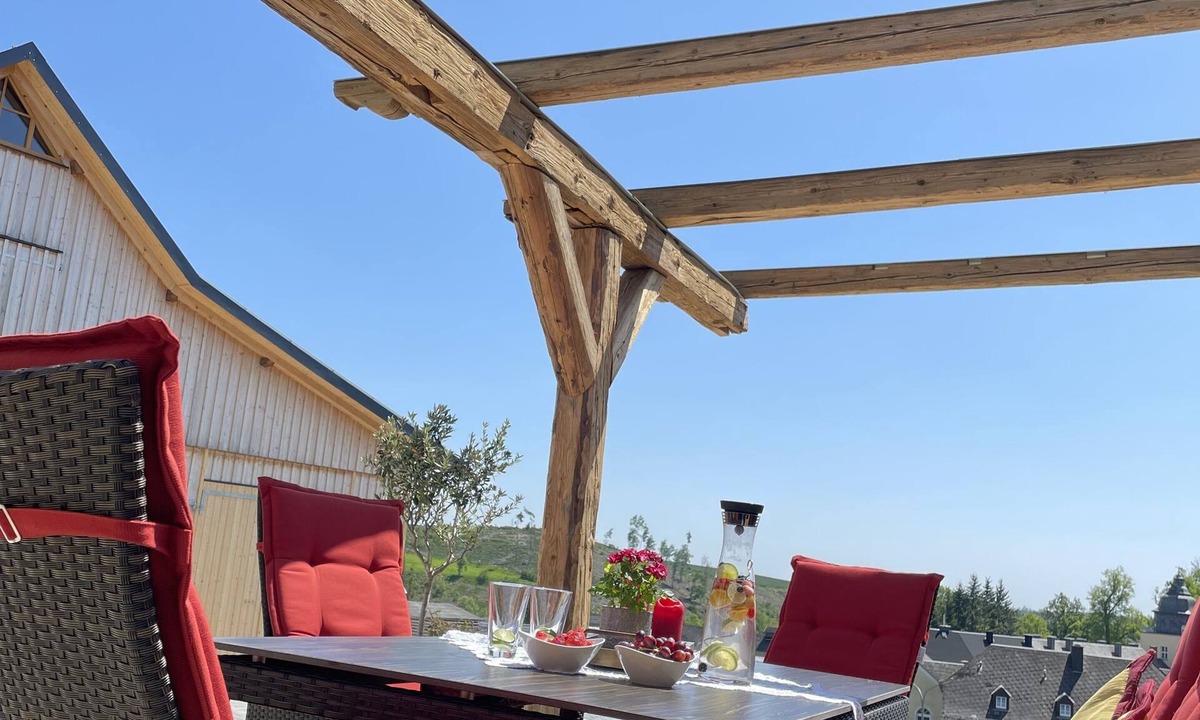 Feilitzsch Condo | Chalet apartment "Schlossblick", 51 sqm & wellness/fitness/sauna - Bergrödelhof