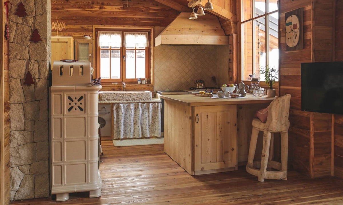 Frassilongo Ski Chalet | Chalet Baita Incantata in the heart of the Dolomites