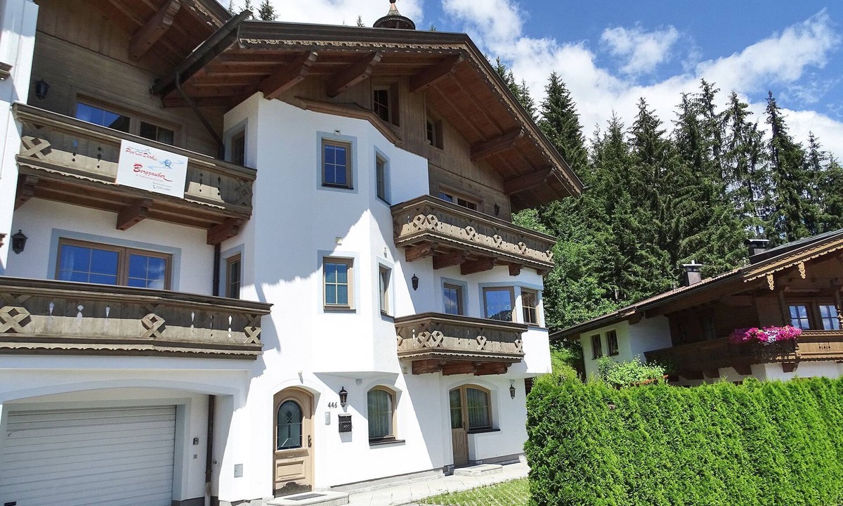 Hippach House | Chalet Bergzauber - Ferienhaus für 18 - 20 Personen