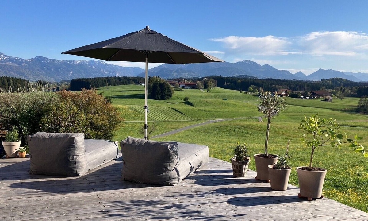 Rimsting House | Chalet Bergblick: Mountain View, Private Terrace & Wi-Fi