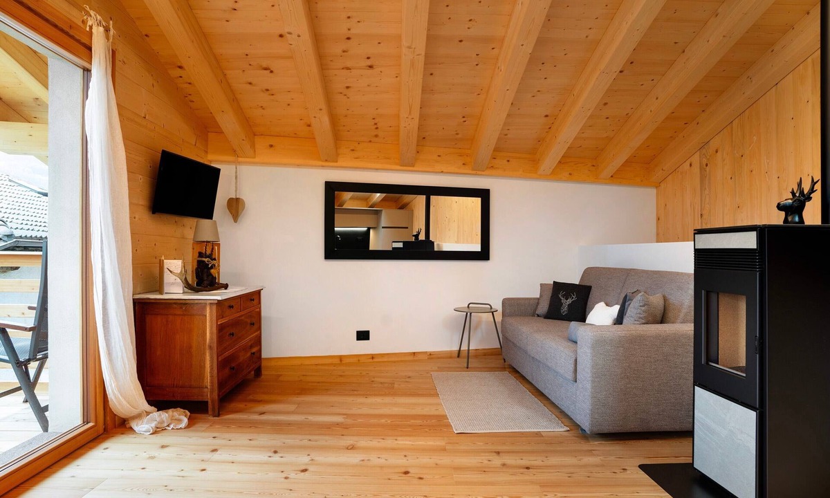 Frassilongo Ski Chalet | Chalet 'Bio Maso Nido Verde' with Mountain View and Balcony