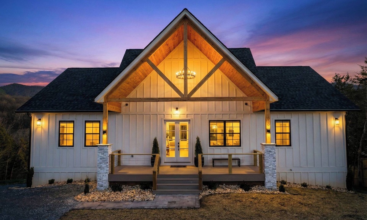 Shenandoah Ski Chalet | Chalet Blanc~New Riverfront chalet~spectacular mountain & river views