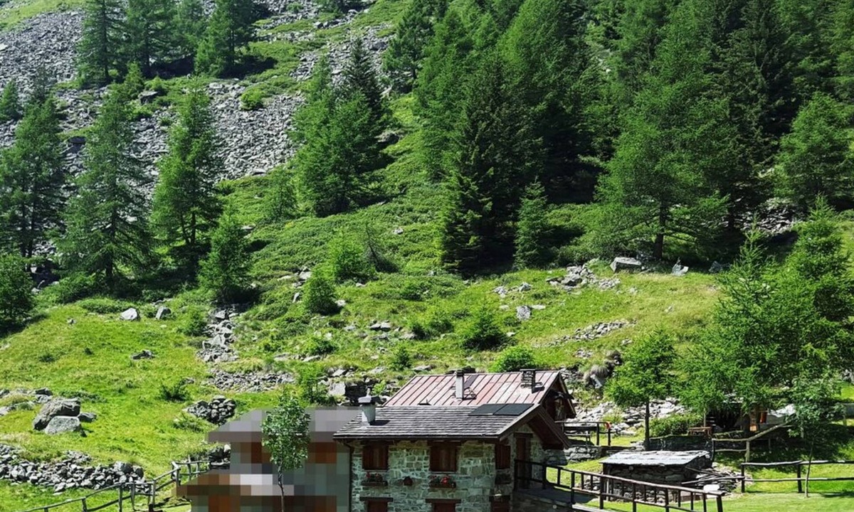 Vezza d'Oglio Ski Chalet | Chalet Bramito in the heart of the Stelvio National Park