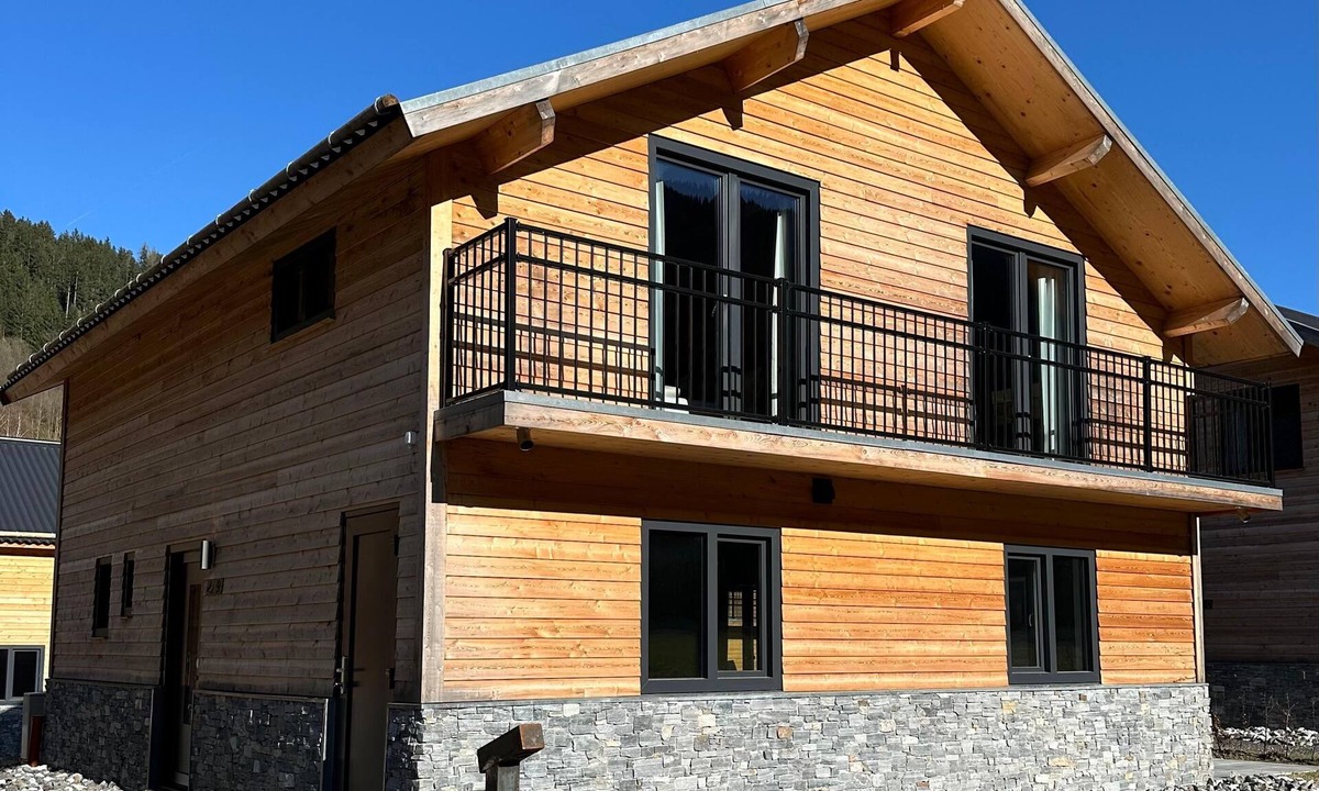 Afritz am See Ski Chalet | Chalet by the lake!