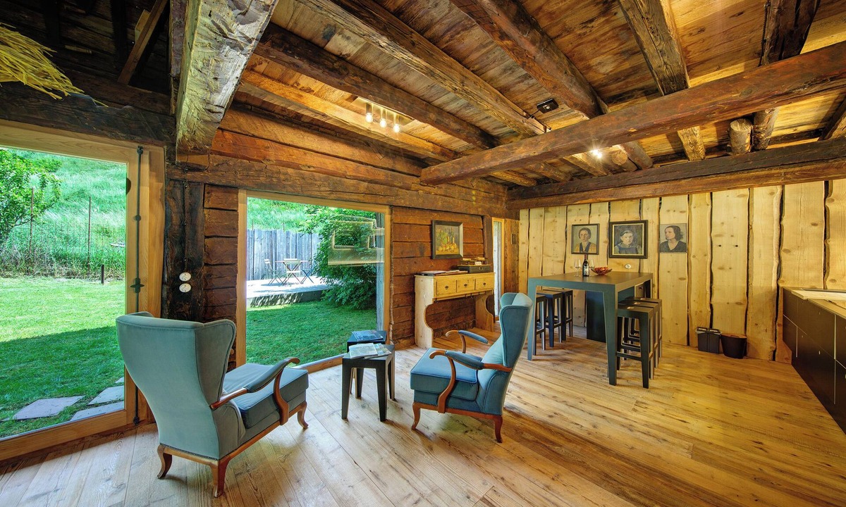Dosoledo Ski Chalet | Chalet 'Cedä M House' with Mountain View, Shared Terrace and Wi-Fi