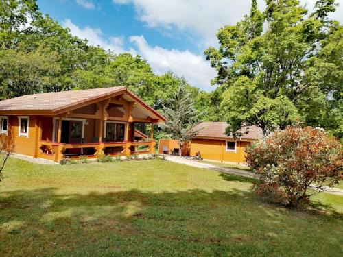 Mauroux Ski Chalet | Chalet Chez Jeannot, N6
