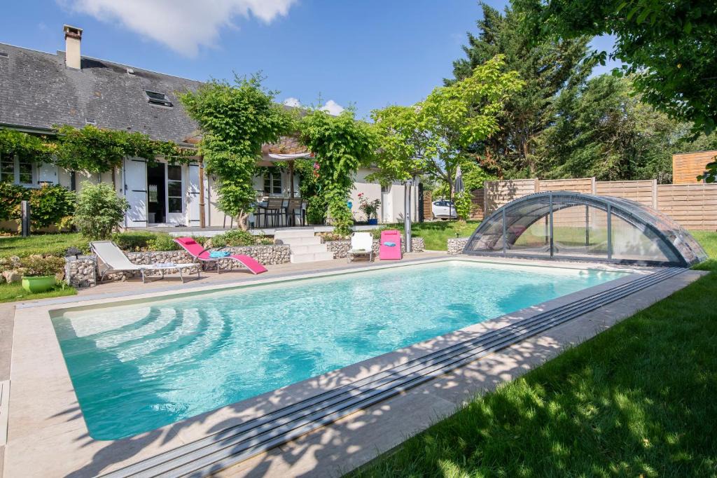 Monteaux Ski Chalet | CHALET CLIMATISE avec piscine chauffée et couverte, SPA, sauna