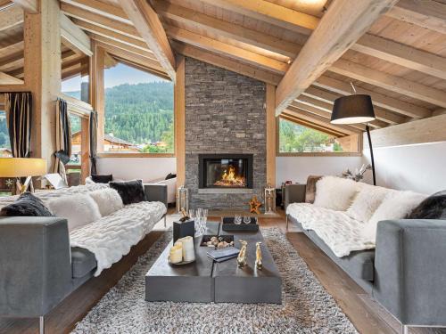 Le Praz Ski Chalet | Chalet de luxe avec piscine et spa à Courchevel - FR-1-568-6