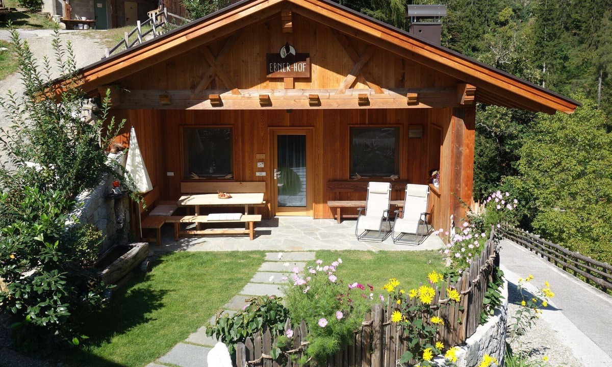 Rifiano Ski Chalet | Chalet "Ebnerhof" with Mountain View, Wi-Fi & Garden