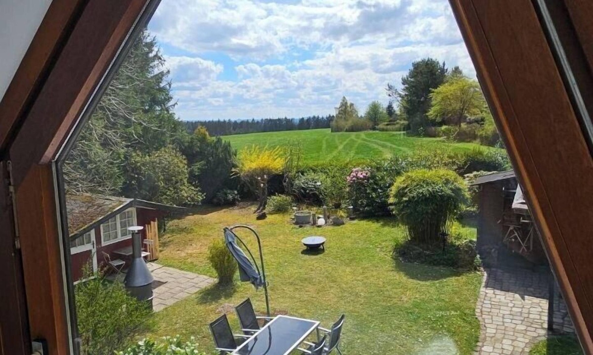 Blankenheim Ski Chalet | Chalet in Freilingen Blankenheim with pool and close to the lake in the middle of nature