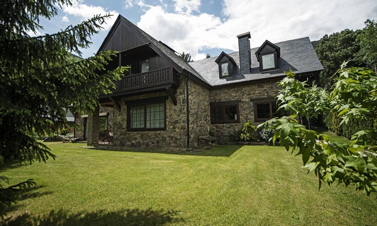 Vielha House | Chalet in Vielha near Baqueira Ski Resort