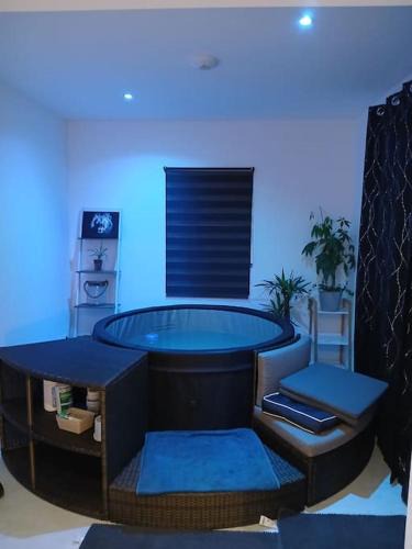 Aillas Ski Chalet | Chalet jacuzzi