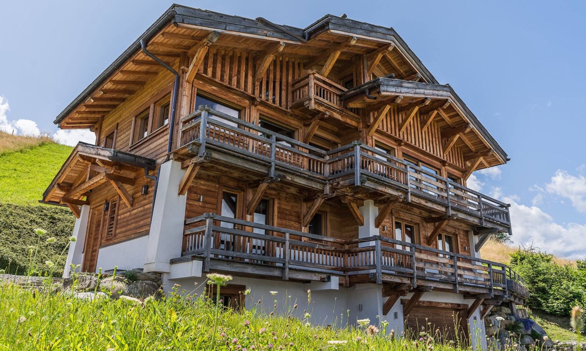Combloux Ski Chalet | Chalet La Gélinotte -MEGEVE/COMBLOUX - WINTER 2025-2026 - 5 rooms, 10 people
