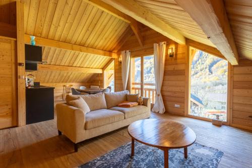 Pelvoux Apartment | Chalet Le Chastel