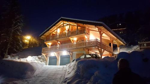 Thollon-les-Memises Ski Chalet | Chalet Le Petit Suisse