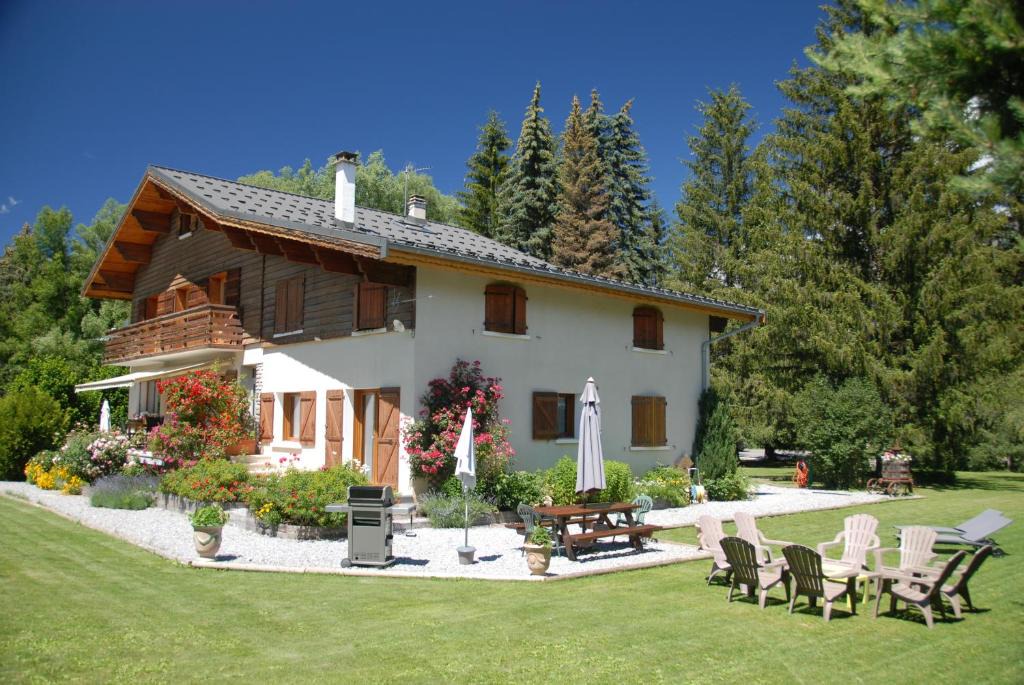 Barcelonnette House | CHALET LES ECUREUILS