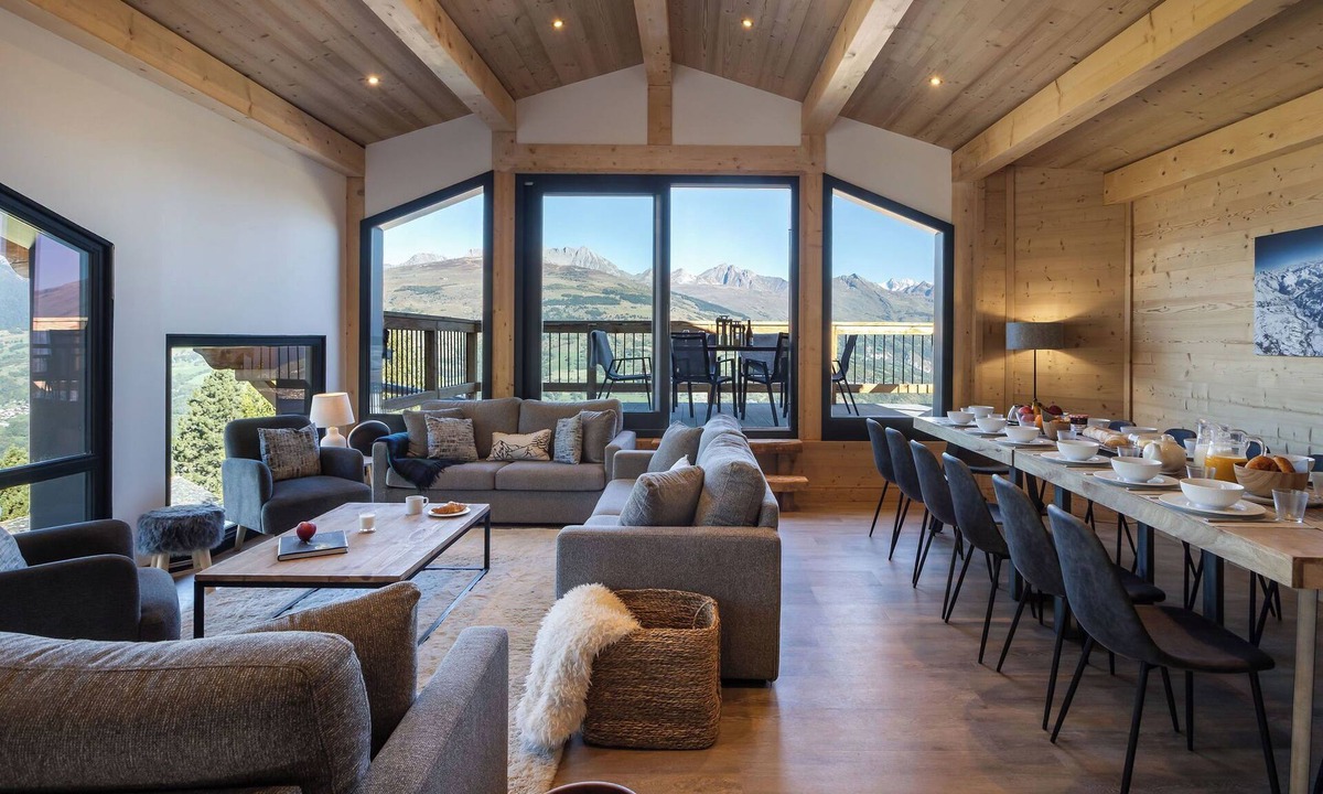 Bellentre Ski Chalet | Chalet Mathilde - Beautiful chalet 30m to piste, sauna, hot tub, ski room, views