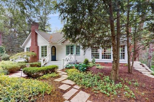 Michiana House | Chalet May
