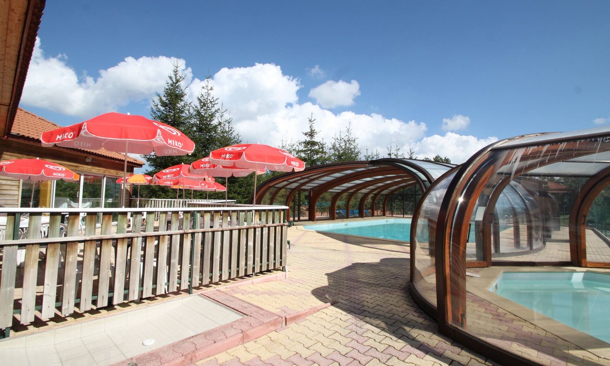 Blavignac Ski Chalet | Chalet*, panoramic view, fully equipped, private terrace, covered pool.