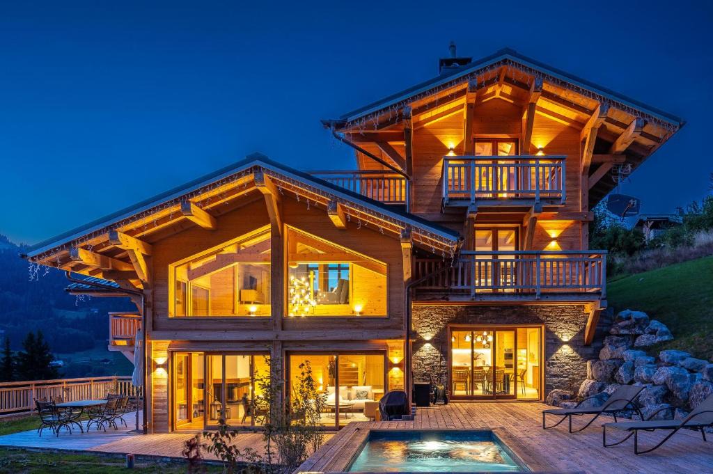 Les Gets Ski Chalet | Chalet Valerie