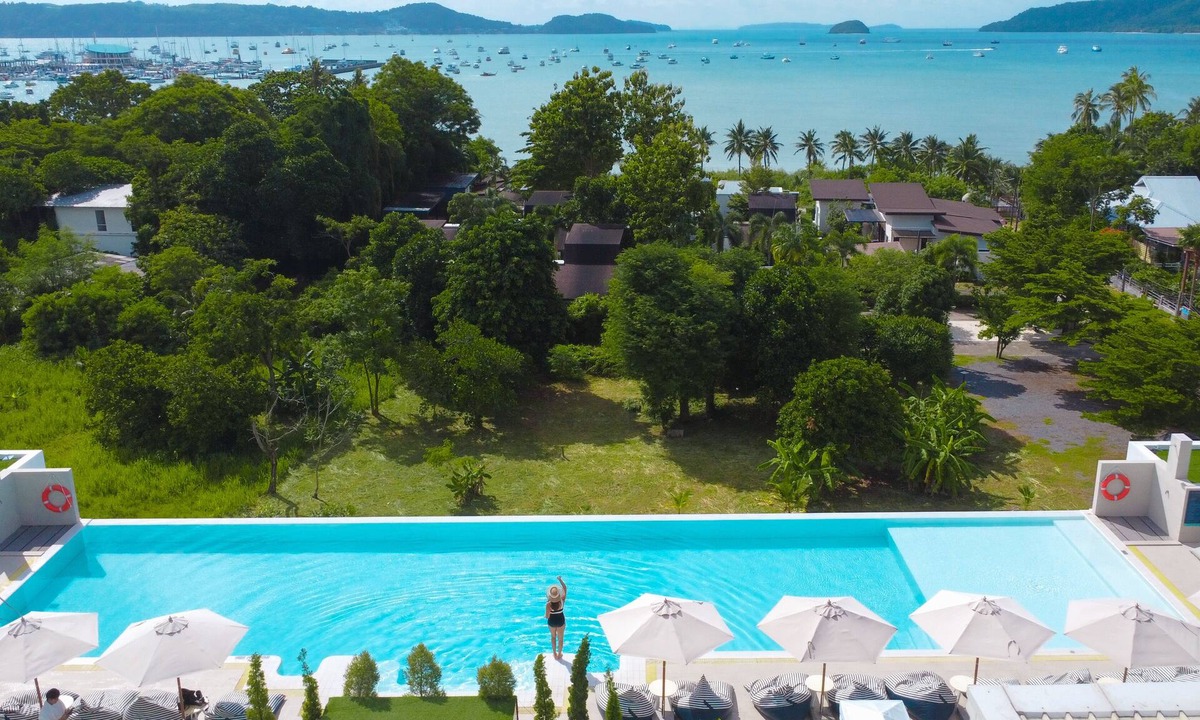 Rawai Hotel | Chalong Marina Bay View Phuket