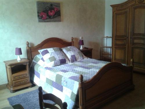 La Berthenoux Bed & Breakfast | Chambre d'hôte dans ferme rénovée - Nature et confort avec parking - FR-1-591-677
