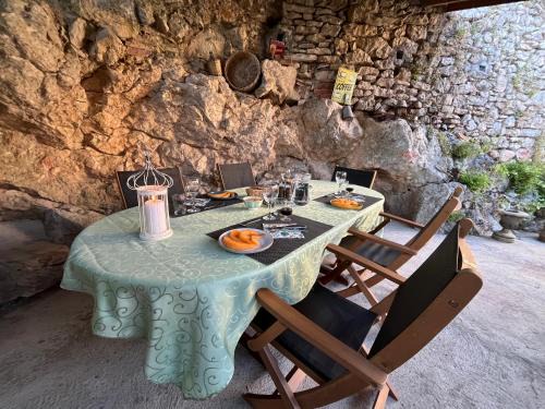 Arcambal Bed & Breakfast | Chambre d'Hôtes les 3 Cochons d'Olt