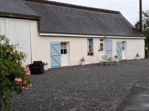 Channay-sur-Lathan Bed & Breakfast | Chambre d hotes la Barrière