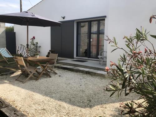 Bourcefranc-le-Chapus Bed & Breakfast | Chambre De Lucie