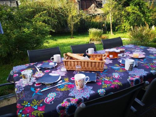 Baignes Bed & Breakfast | Chambre nature table d'hôte avec jardin à la campagne le nid qui danse vers Vesoul de 1 à 3 personnes