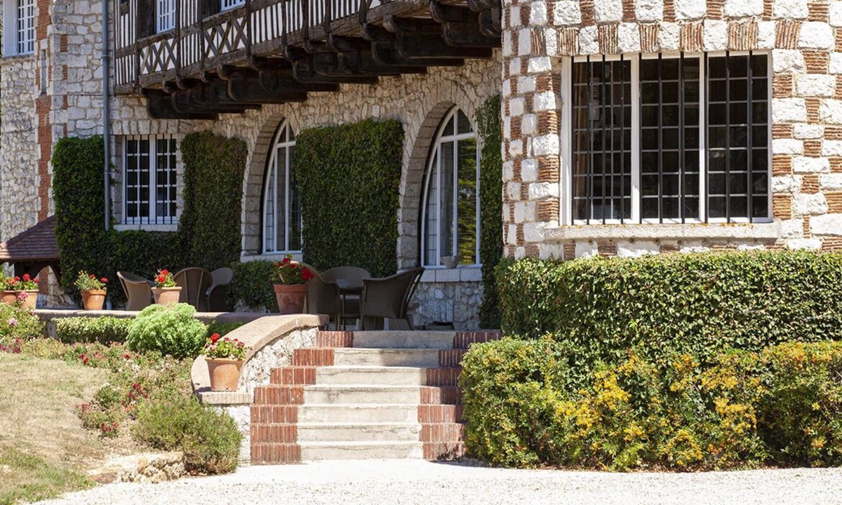 Les Chapelles-Bourbon Bed & Breakfast | Chambres d'Hôtes Le Manoir de Beaumarchais