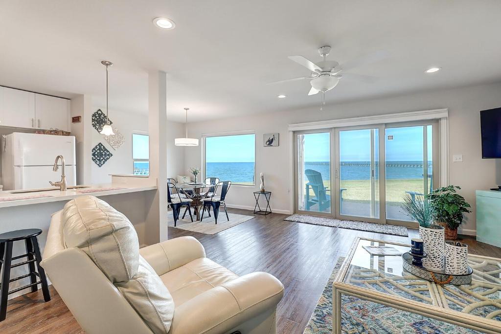 Harbor Oaks Apartment | ChaMingo
