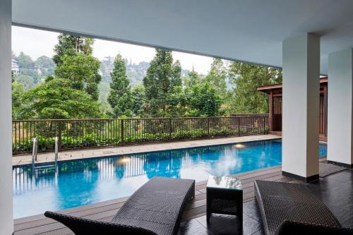 Bandung Villa | Chamomile Hill View Villa 6 Bedrooms With a Private Swimming Pool and a Movie Room