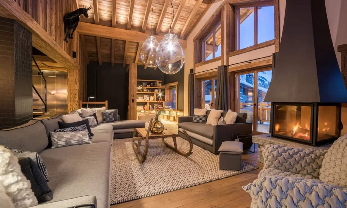 Le Cret Ski Chalet | Chamring Chalet in Val D'isère