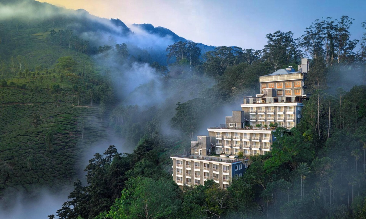 Chithirapuram Hotel | CHANDYS WINDY WOODS