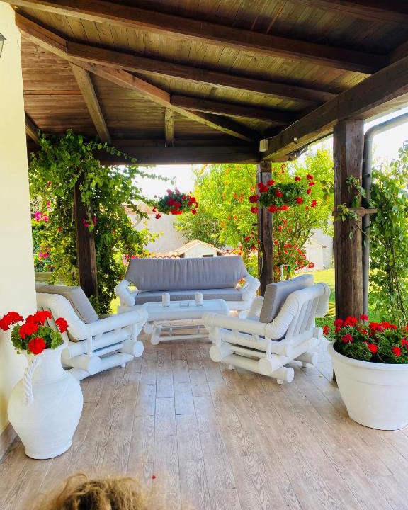 Formello Villa | Chanel Garden Relaxation Home
